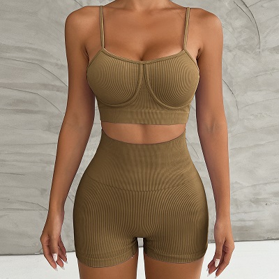 3D Chest Shaped Ribbed Seamless Set with High Compression Shorts