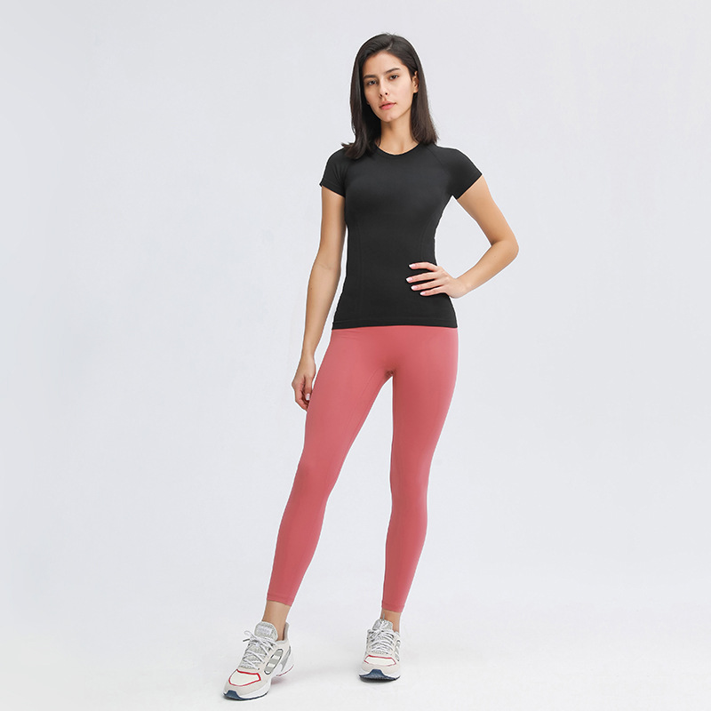 DS077 seamless breathable Tshirt