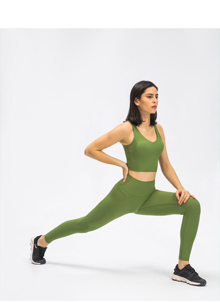 DW118 V neck padded vest (16)