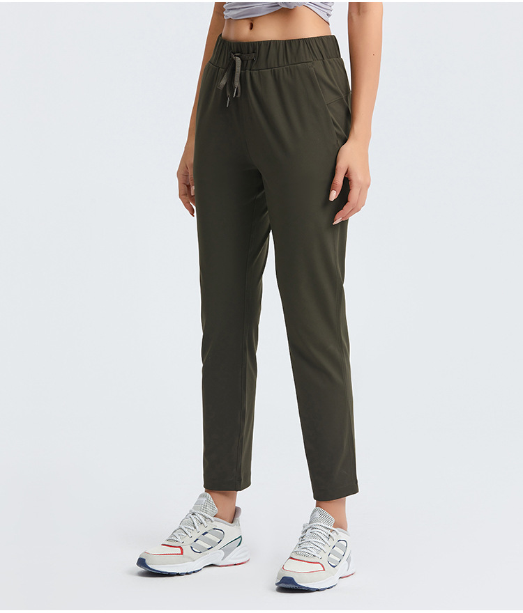 ankle length pants (20)